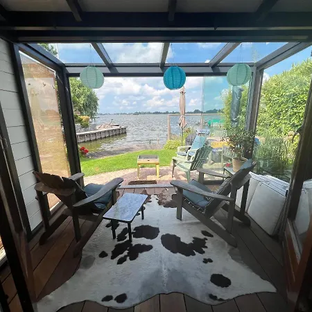 The Outpost - Enjoy Our Charming Lakehouse At Reeuwijkse Plassen - Near Gouda Chalet