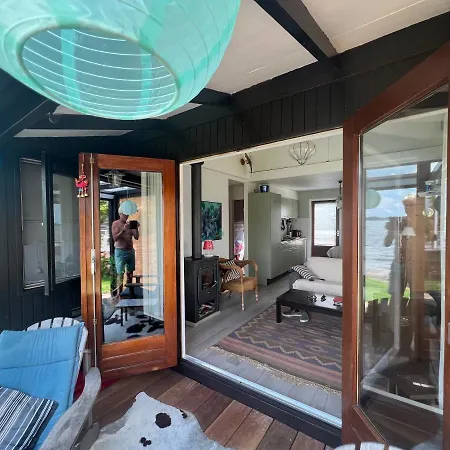 The Outpost - Enjoy Our Charming Lakehouse At Reeuwijkse Plassen - Near Gouda Reeuwijk
