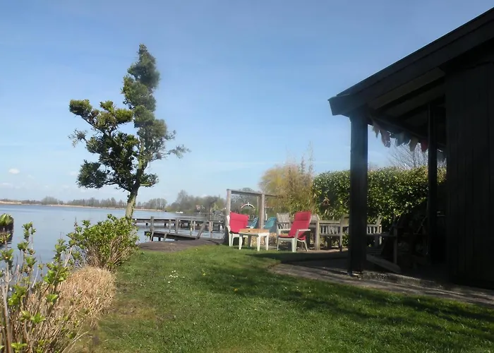 The Outpost Lakehouse- Enjoy Our House At Reeuwijkse Plassen - Near Gouda * Reeuwijk