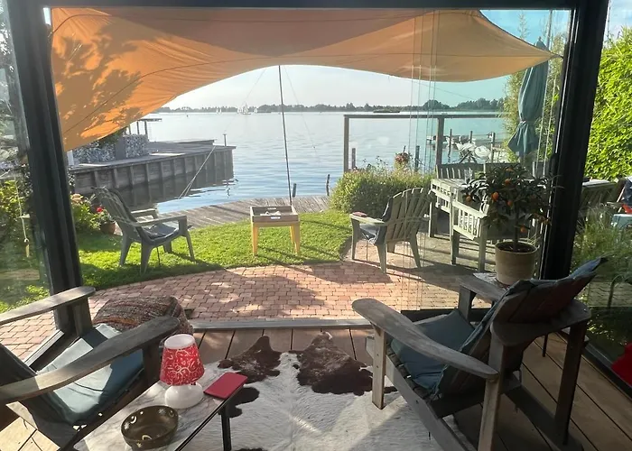 The Outpost Lakehouse- Enjoy Our House At Reeuwijkse Plassen - Near Gouda * Reeuwijk