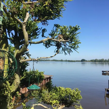 The Outpost Lakehouse- Enjoy Our House At Reeuwijkse Plassen - Near Gouda 木屋 *