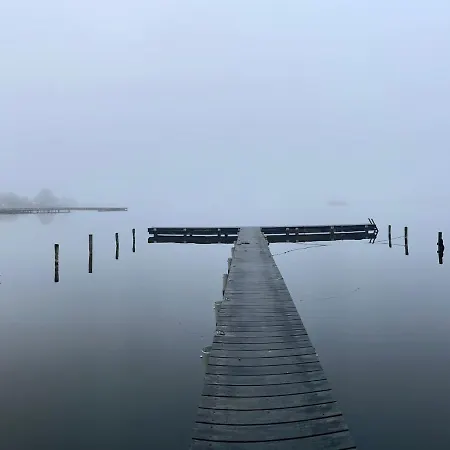 The Outpost Lakehouse- Enjoy Our House At Reeuwijkse Plassen - Near Gouda Alpehytte