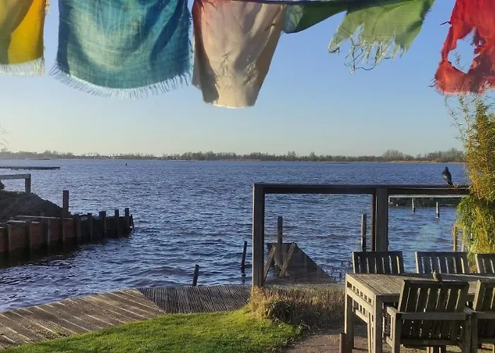 Chalet The Outpost Lakehouse- Enjoy Our House At Reeuwijkse Plassen - Near Gouda