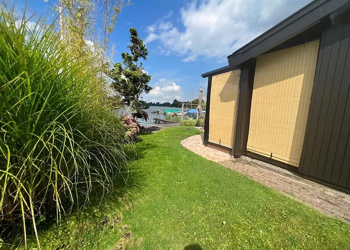 The Outpost Lakehouse- Enjoy Our House At Reeuwijkse Plassen - Near Gouda Reeuwijk